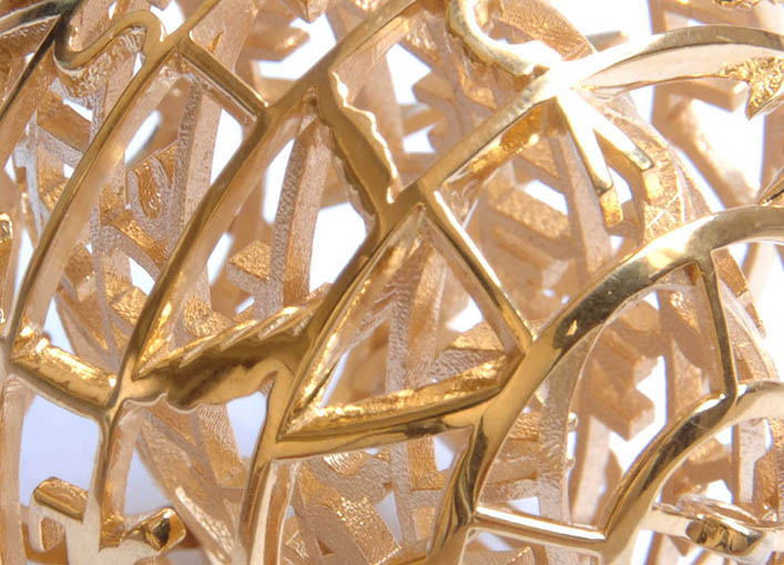 sunrose-detail-metal-gold